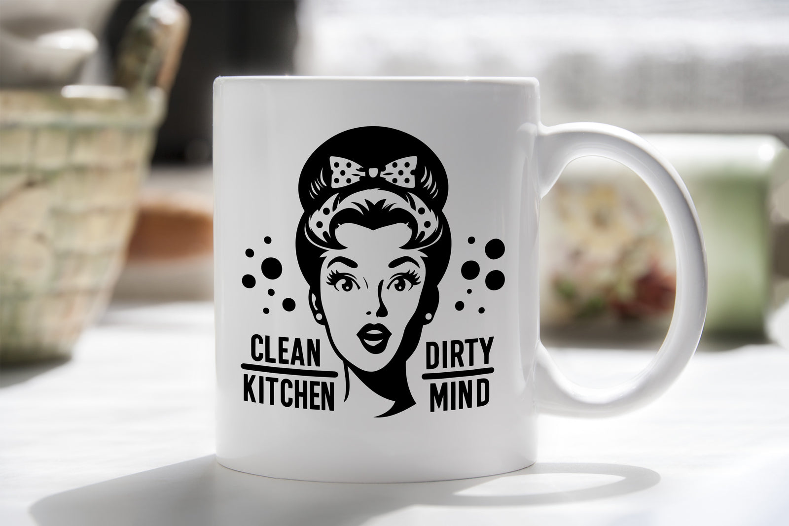 Clean Kitchen Dirty Mind Novelty Mug Retro Woman Sarcastic Caffeine Cup